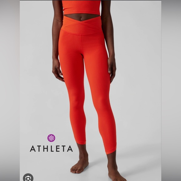Athleta crossover waist elation 7/8 pants. Size small - Picture 1 of 6